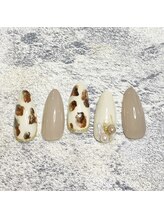 サロン ド エスポアール(Salon de Espoir)/10月定額メニューS