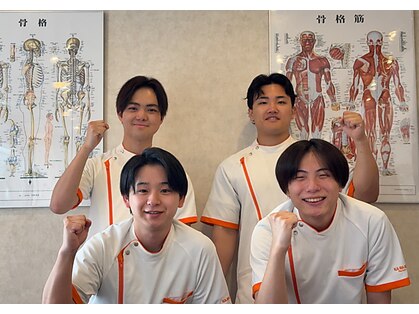 カラダファクトリー 松山三越店の写真