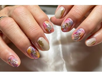 オーラネイル(AURA NAIL)の写真/【中央区NewOpen★】落ち着いたプライベート空間で魅力あふれる大人ネイルを。初めての方も大歓迎です◎