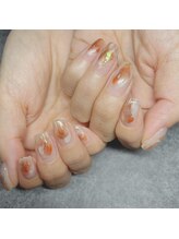 リブ(Lib)/大人可愛いニュアンスネイル