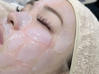 ガーデン 加古川店(GARDEN)の写真/【憧れのツヤ肌へ☆】アイブロウ、まつエク、まつ毛パーマ同時施術可能♪全顔フェイスワックス!