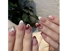 ヒカリ ハナ ネイル(HIKARI HANA NAIL)/アートやパーツつけ放題
