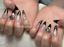 ピカネイル 上野 御徒町(Pika Nail)/マグネットフレンチｘ黒ｘチップ