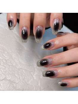 シュシュ(Chou chou)/ブラックチークネイル