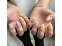 ロミー(Rommy)/グラデーションネイル