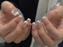 ロミー(Rommy)/フレンチネイル