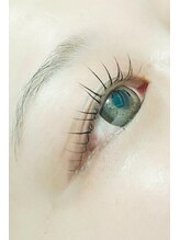 モアプラス(MORE plus)/まつ毛カール　ラッシュリフト