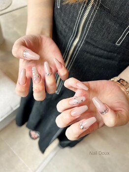 ネイル ドゥ 岡山駅前店(Nail Doux)の写真/コンプレックスのある爪も垢抜ける☆艶感の魅せる指先へ♪ブライダルの相談も承ります◆