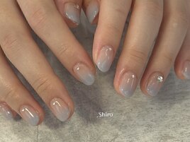 《グラデーションネイル》