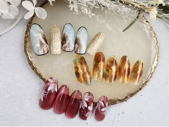 ロシェ(Rocher)の写真/【市川駅3分】大人の上品なネイル、繊細な手描きお花アートにファン多数のプライベートサロン◎