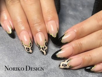 ヒョウ柄ネイル