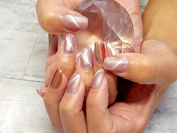 オルタンシア(Ortensia)/アンティークマグネットネイル