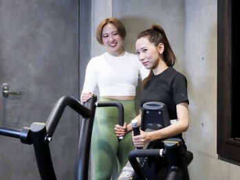 ビエネスタジムトウキョウ 青山(BIENESTAR GYM TOKYO)の写真/【姿勢から整えるダイエット】最短で見た目が変わるサイズダウン