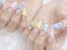 カラフルフレンチネイル