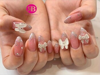 サロン アールアンドビー(R&B)/