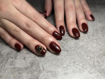 マカナネイル(makana nail)/ボルドーワンカラー