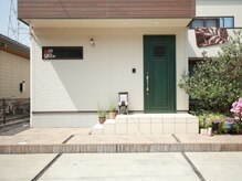 イーオ(io)/駐車場