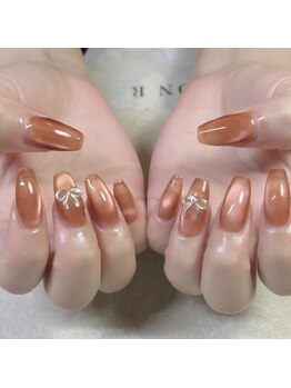 アール 海老名店(R)の写真/《チップ長さだし》ワンカラーorラメグラ+パーツ2個付き¥7700/持ち込み¥12900～◆ニュアンス韓国アート豊富