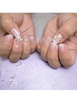 エムズネイル(M’s NAIL)/ホワイトグラデーション☆