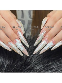 アイリーネイル 上野店(AiLy Nail)の写真/美フォルムにこだわりアリ♪デザイン持ち込みOKだから、あなたの理想のネイルを自由に楽しめちゃいます♪
