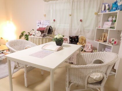 メナードフェイシャルサロン 二十四軒の写真