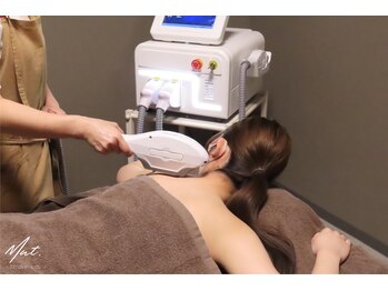 ムート(Mut.)/施術風景。