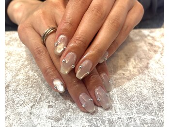 ガーデン ヘア&エステ&ネイル Garden/ピアスネイル