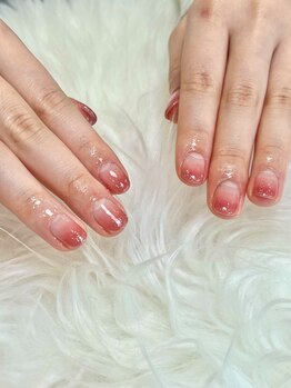 ラソ(Lazo)の写真/上品シンプルで指先を美しく魅せる♪オフィスや日常に馴染む、大人可愛いデザインをご提供します☆