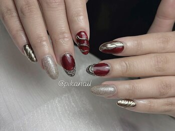 ピカネイル 上野 御徒町(Pika Nail)/持ち込みxゴールドxパーツ