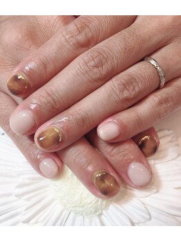 ブリノス(BLINOSS)/べっこうネイル