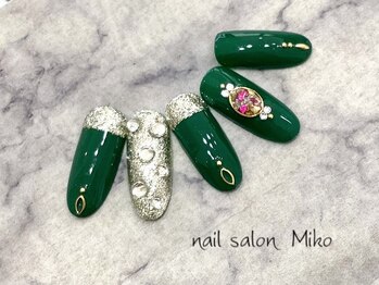 ミコ(Miko)/8月 定額デザイン¥8,800