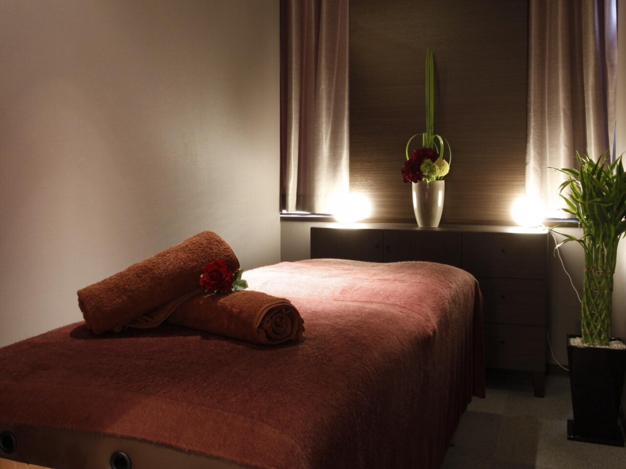 サムデイプレミアム 銀座並木通り店(SOMEDAY PREMIUM)｜ホットペッパー