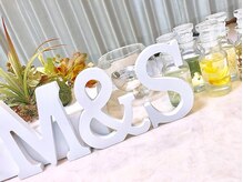 白を基調としたロゴでスッキリ店内は緑と白色でまとめています★