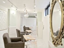ネイルサロン エルフィン(Nail salon elfin)の雰囲気（selectネイルは色変え自由です！インスタもチェックお願いします）