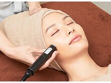 サロン ド アヴァンセ/＜エンビロン＞　超音波導入