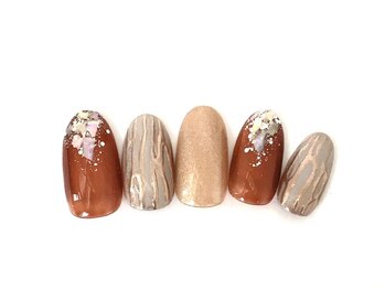 カレン(KAREN)/☆ボリューム定額ネイル☆