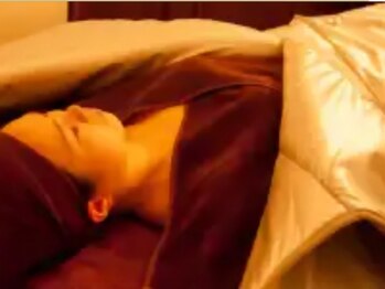 ワカワカ(Waka Waka)/寝ながら遠赤発汗