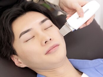 ブロウズ 池袋店(BROWS)の写真/清潔感のある自信肌を！毛穴洗浄で黒ずみ・ざらつき・皮脂汚れ除去◎【平日¥4480/休日¥4980】