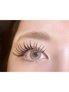 ボリュームのある目元にしたい