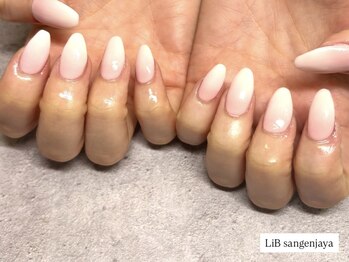 リブ 三軒茶屋(LiB)/ホワイトグラデーション