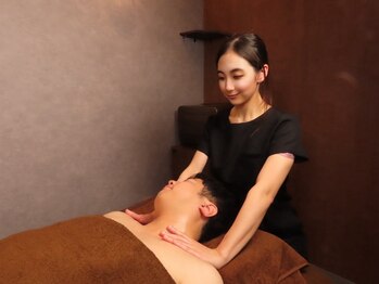 リスブラン 日本橋小伝馬町店/胸鎖乳突筋の張りにも◎