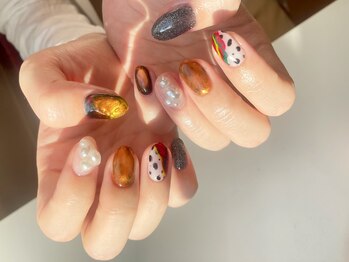 ネイルズシャトン/個性派ネイル