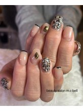 エムシーベル(m.c bell)/