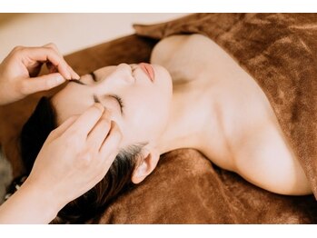 ランポ(Lampo)/新メニュー♪小顔フェイシャル☆