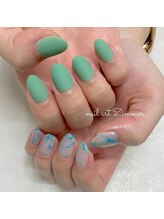 ネイルアート ジマー/クリアニュアンスとワンカラー