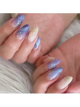 ラズライト(Laslight)/ブルーニュアンスネイル