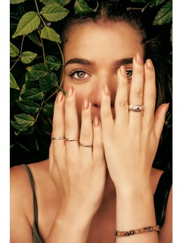 貴足ネイル(KIZOKU Nail Salon)新宿店の写真/【学割U24】新大久保・新宿からアクセス◎豊富なパーツ・カラーで持ち込みデザインの再現度に自信★
