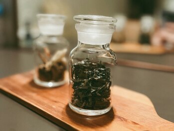 メームプラスリム(meme+LIM)/ハーブ蒸し