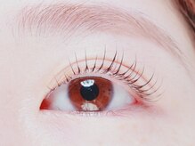 ナチュラルからパッチリまで幅広いデザインに対応♪