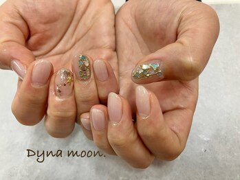 ダイナ ムーン(Dyna moon.)/ステンドグラスネイル